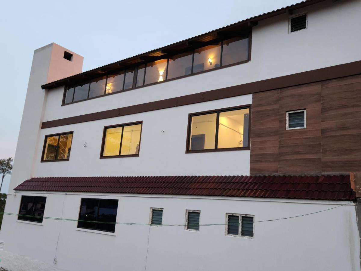 Coffee Valley Resort Йеркауд Екстериор снимка